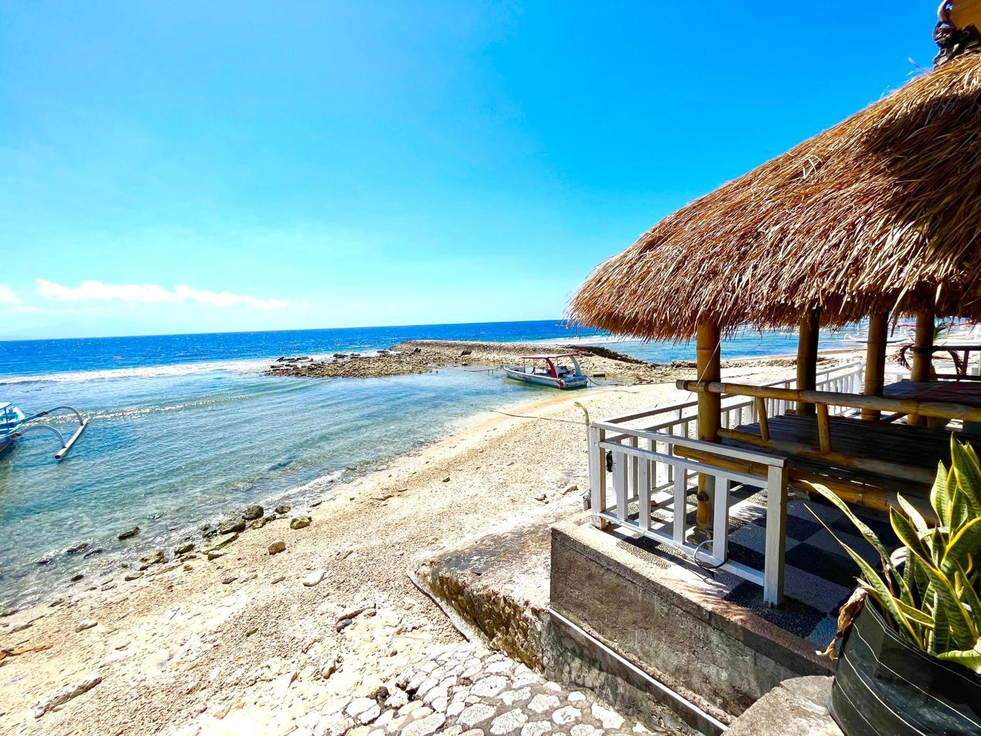 Coastal Inn Batununggul Εξωτερικό φωτογραφία